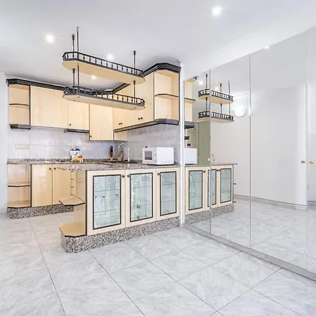 Apartamento Caballos 12-c Levante